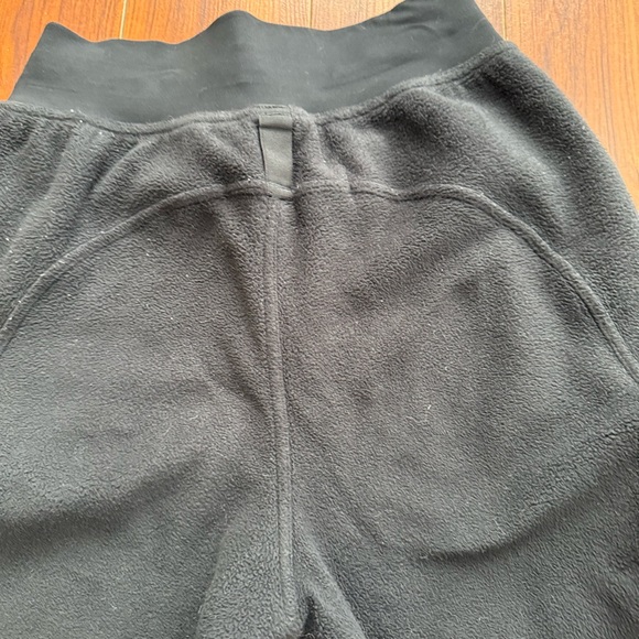 Lululemon Fleece Ripstop Hiking Joggers size 4 - Picture 15 of 16